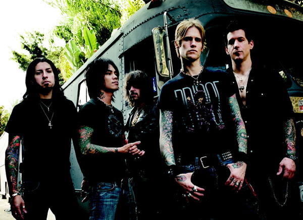 Buckcherry Photo ( ) -    /  - 6