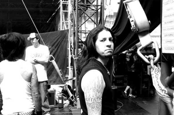 Buckcherry Photo ( ) -    /  - 15