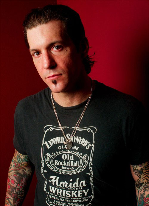 Buckcherry Photo ( ) -    /  - 23