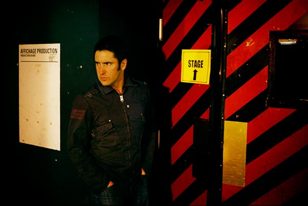 Nin Photo ( )   /  - 16