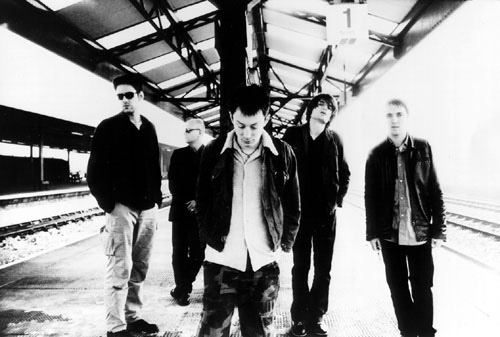 Radiohead Photo ( )   /  - 8