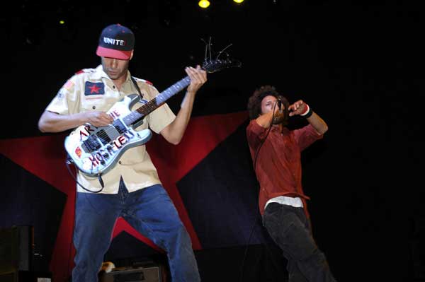 Rage Against The Machine Photo   /  - 13