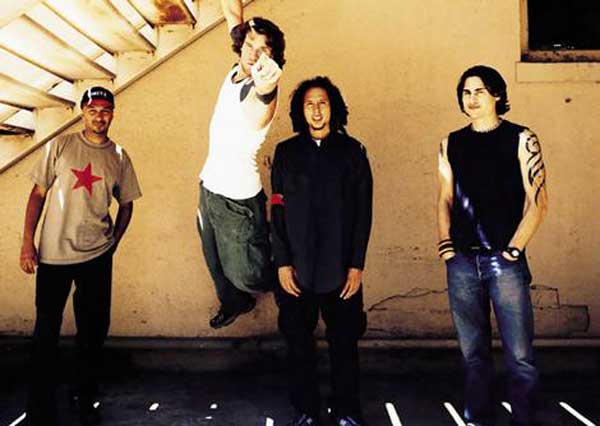 Rage Against The Machine Photo   /  - 20