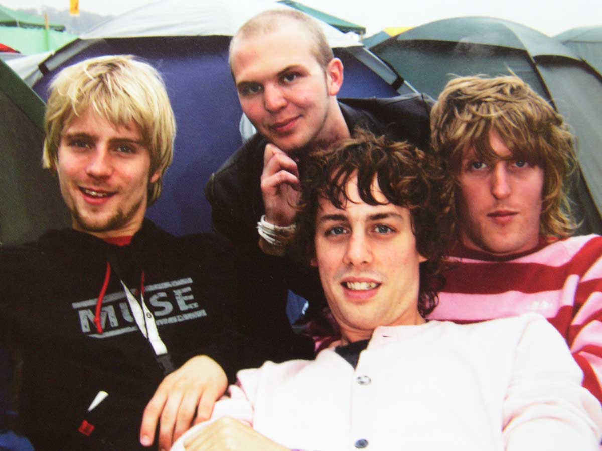 Razorlight Photo ( )   /  - 4