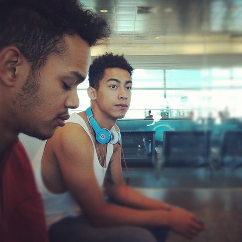 Rizzle Kicks Photo (  ) -    /  - 18