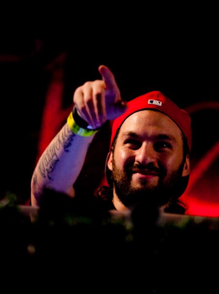Swedish House Mafia Photo (   )     /  - 20