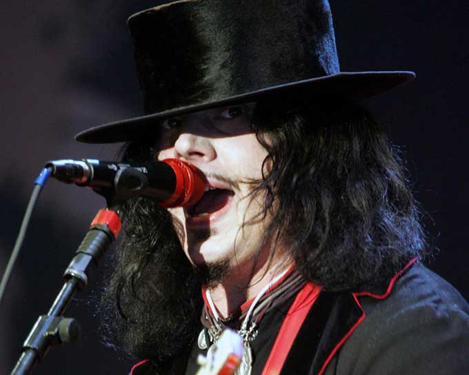 The White Stripes Photo (  )   /  - 12