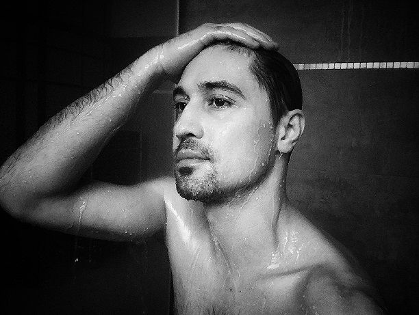    (Dima Bilan Photo)   ,    /  - 48