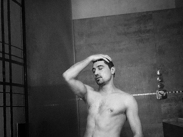    (Dima Bilan Photo)   ,    /  - 50