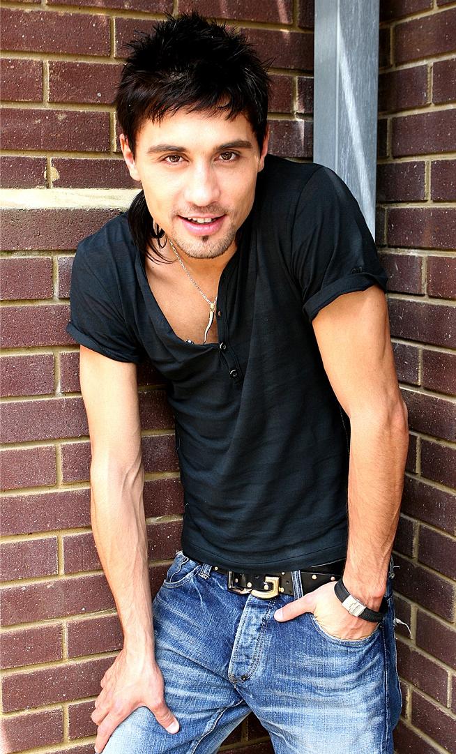    (Dima Bilan Photo)   ,    /  - 154