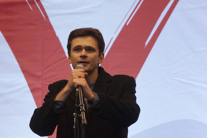    (Ilya Yashin Photo)   /  - 9