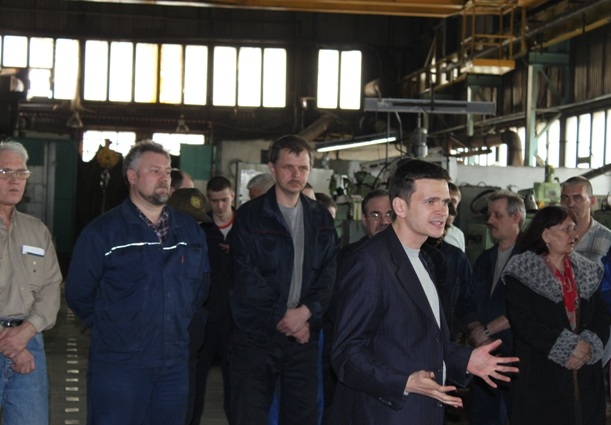   (Ilya Yashin Photo)   /  - 25