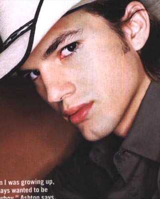 Ashton Kutcher Photo (  )  ,   ,     /  - 7