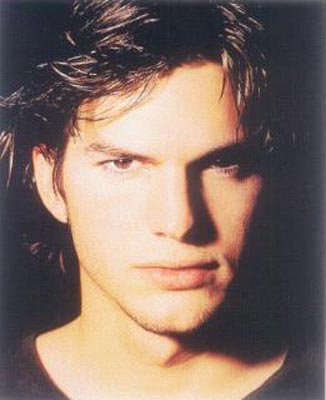 Ashton Kutcher Photo (  )  ,   ,     /  - 8