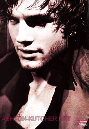 Ashton Kutcher Photo (  )  ,   ,     /  - 50