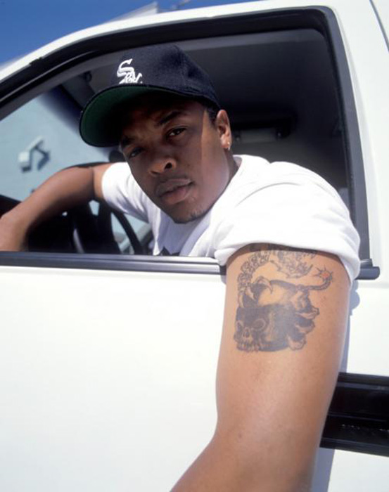 Dr.Dre Photo (  )  ,  /  - 2