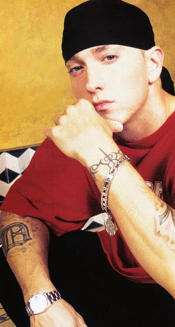 Eminem Photo ( )  ,  /  - 25