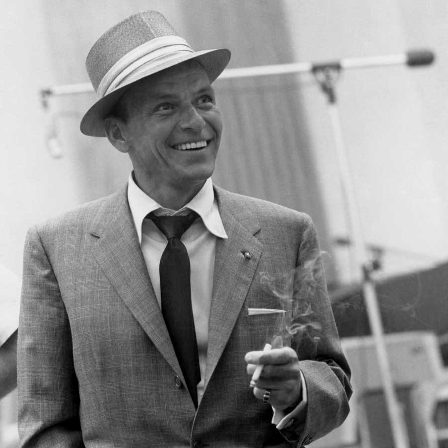 Frank Sinatra Photo (  )   /  - 3