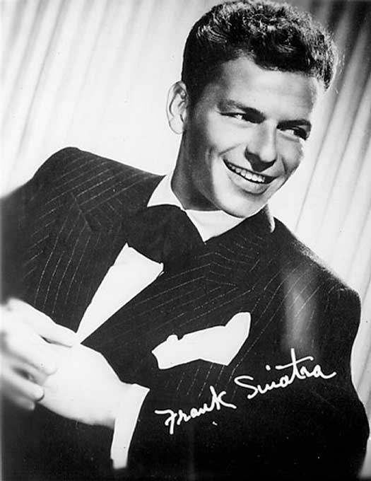 Frank Sinatra Photo (  )   /  - 11