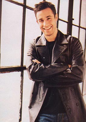 Freddie Prinze Jr Photo ( - )  ,    /  - 12