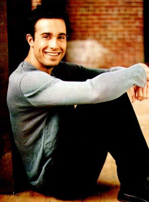 Freddie Prinze Jr Photo ( - )  ,    /  - 31