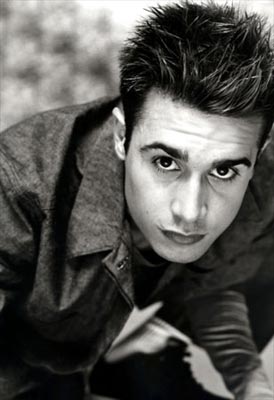 Freddie Prinze Jr Photo ( - )  ,    /  - 34