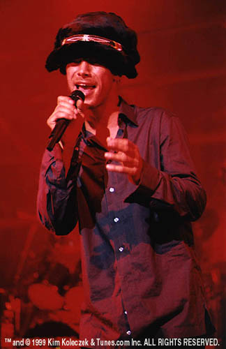 Jamiroquai Photo ( )  ,  /  - 12