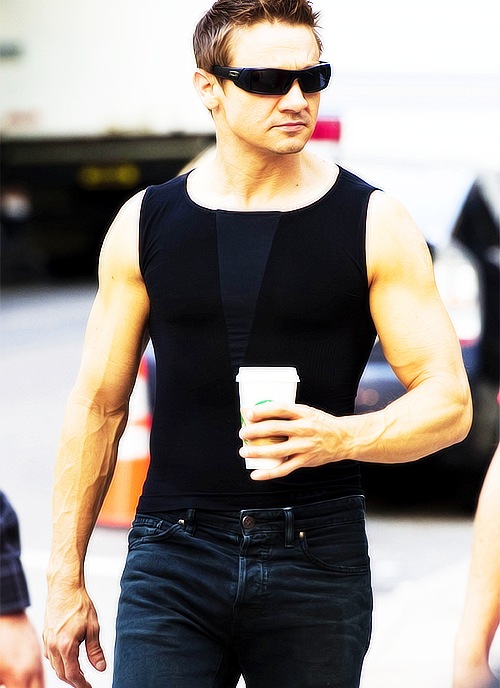 Jeremy Renner Photo (  )  ,      /  - 23