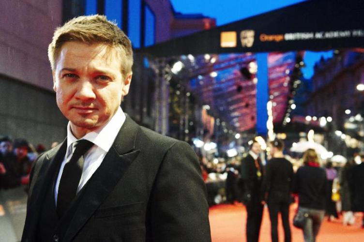 Jeremy Renner Photo (  )  ,      /  - 29