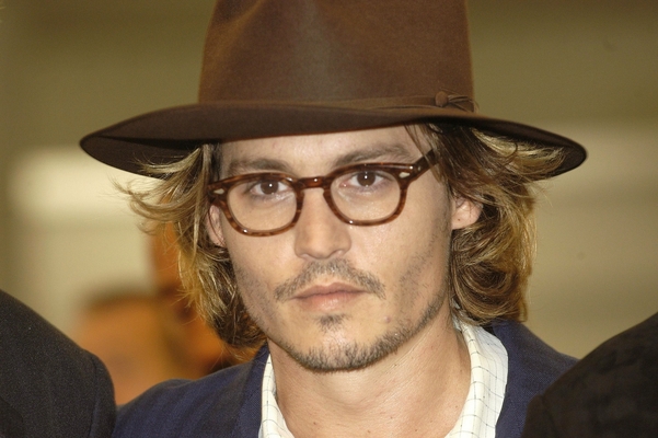 Johnny Depp Photo (  )    /  - 76