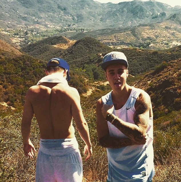 Justin Bieber Photo (  )   /  - 6