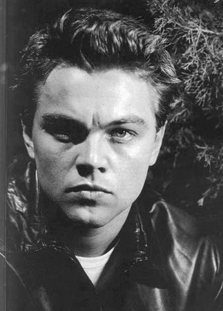 Leonardo DiCaprio Photo (   )   /  - 79