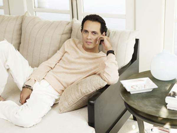 Marc Anthony Photo (  )    ,     /  - 10