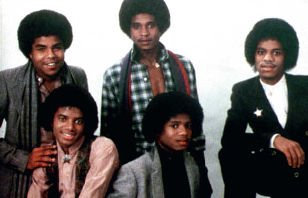 Michael Jackson Photo (  )  ,  - /  - 25