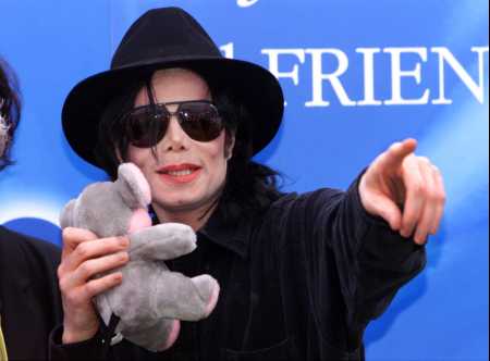 Michael Jackson Photo (  )  ,  - /  - 42