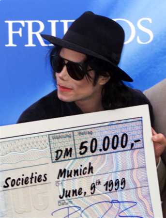 Michael Jackson Photo (  )  ,  - /  - 43
