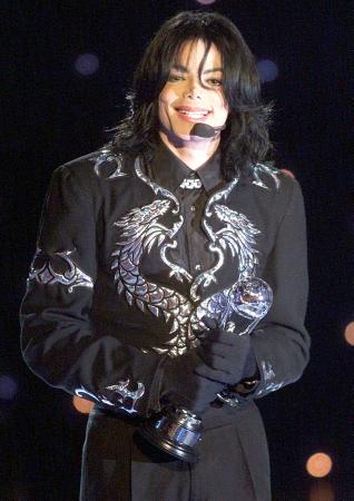 Michael Jackson Photo (  )  ,  - /  - 45