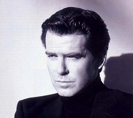 Pierce Brosnan Photo (  )   /  - 7