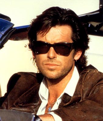 Pierce Brosnan Photo (  )   /  - 12