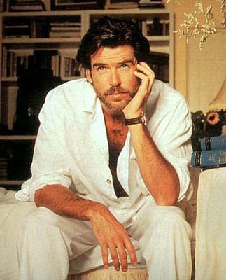 Pierce Brosnan Photo (  )   /  - 14