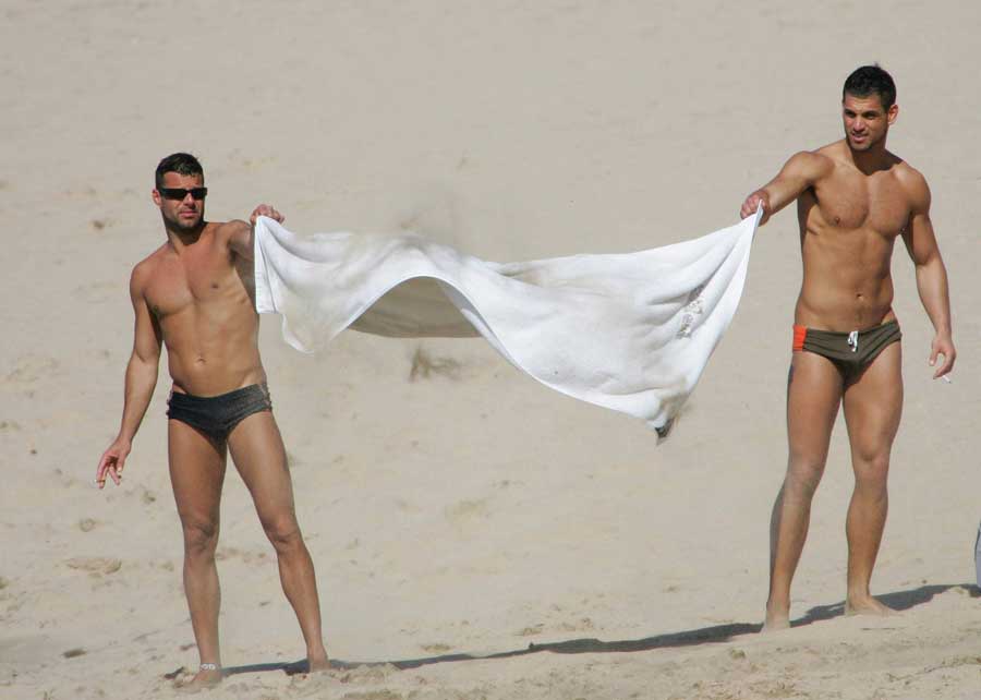 Ricky Martin Photo (  )   /  - 24