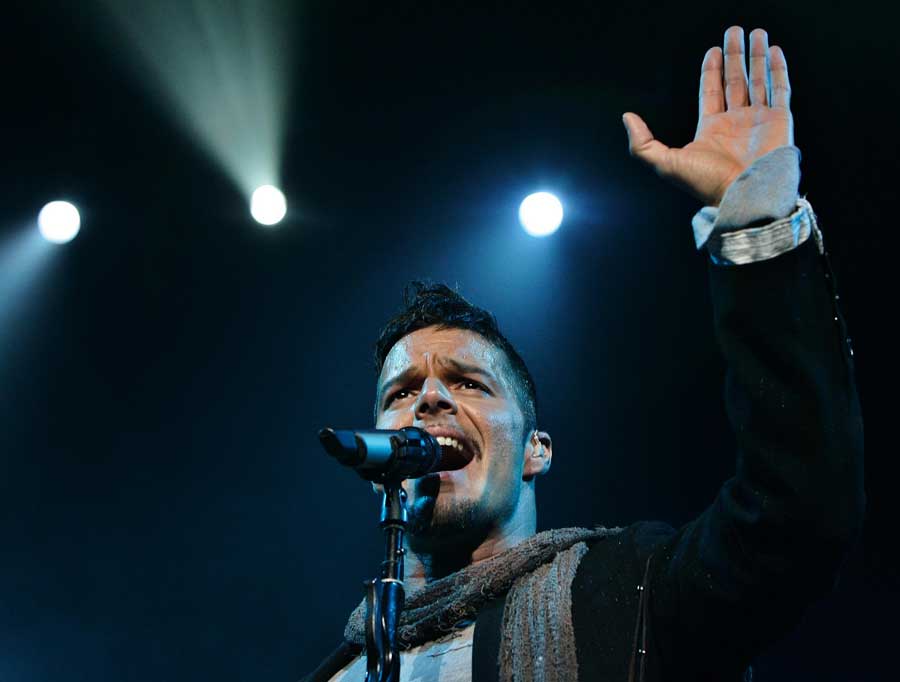 Ricky Martin Photo (  )   /  - 31