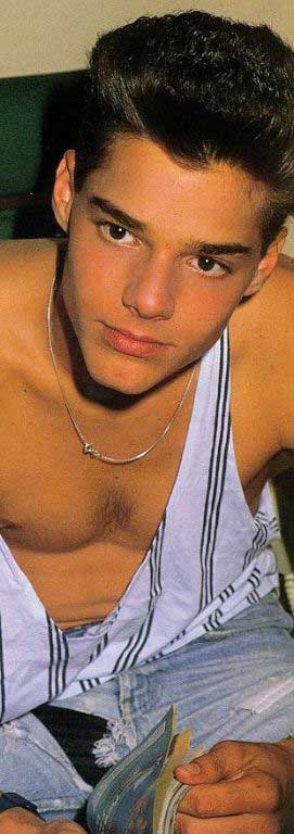 Ricky Martin Photo (  )   /  - 35