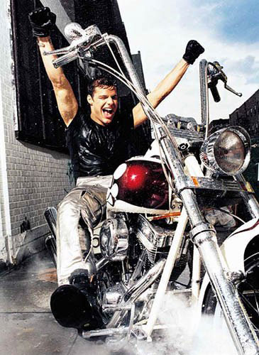 Ricky Martin Photo (  )   /  - 43