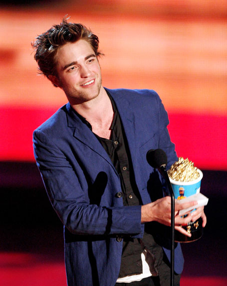 Robert Pattinson Photo (  ) ,     /  - 47