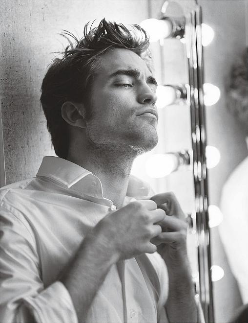 Robert Pattinson Photo (  ) ,     /  - 83