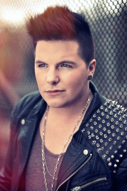 Robin Stjernberg Photo (  )  2013  /  - 18