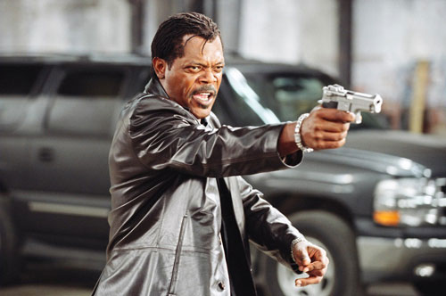 Samuel L. Jackson Photo ( .  )    /  - 24