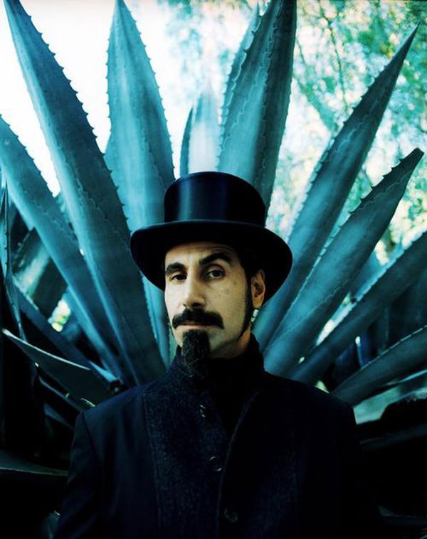 Serj Tankian Photo (  )   /  - 13