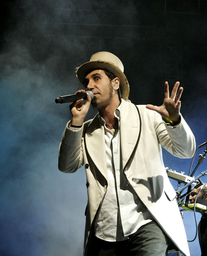 Serj Tankian Photo (  )   /  - 19